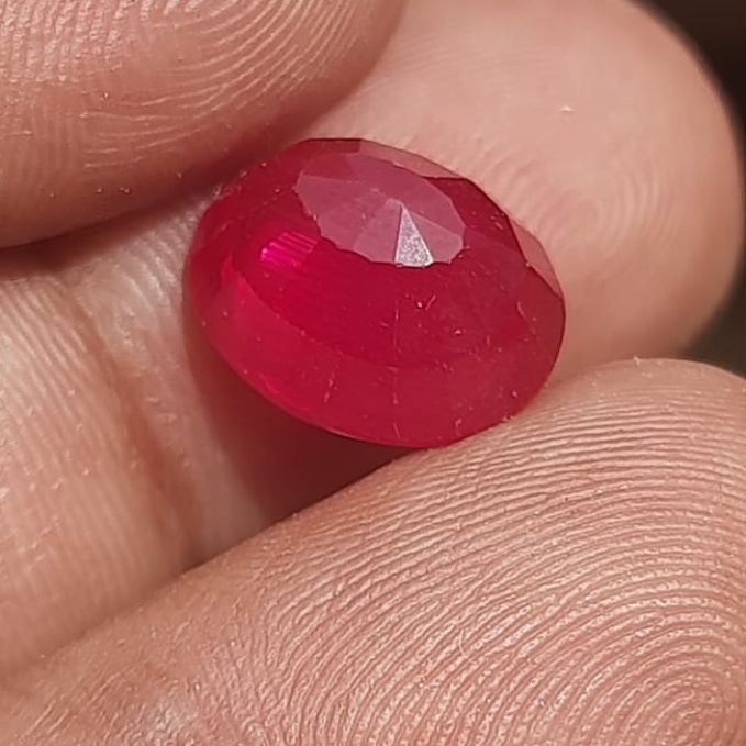 Ruby / Manik (Cut)