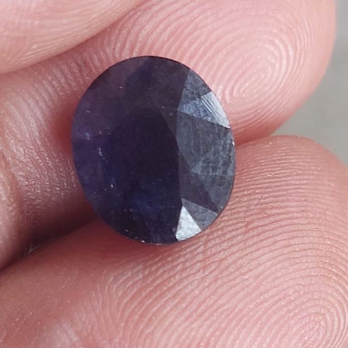 Blue Sapphire / Neelam